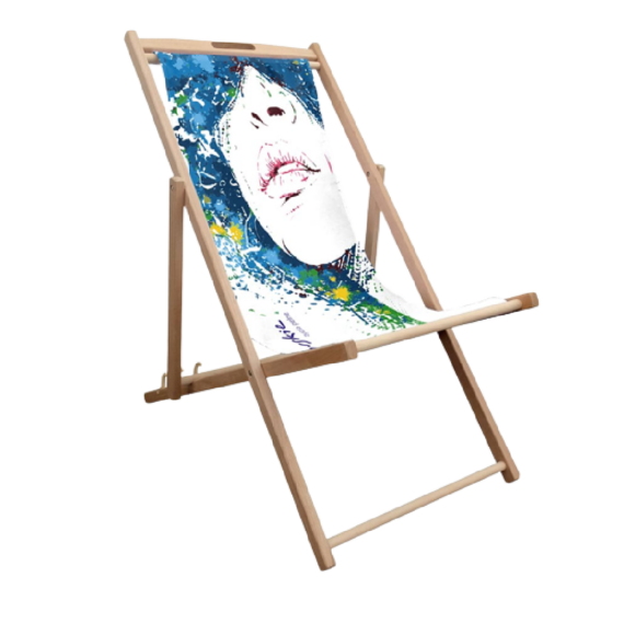 deckchair model carry on a white background